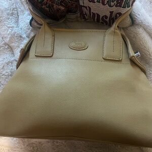 Tod's Tan Leather Shoulder Bag